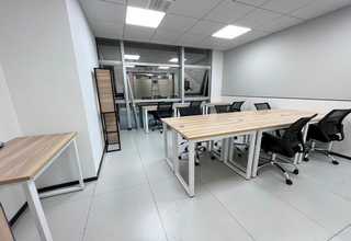 云南实木平开门订做厂家